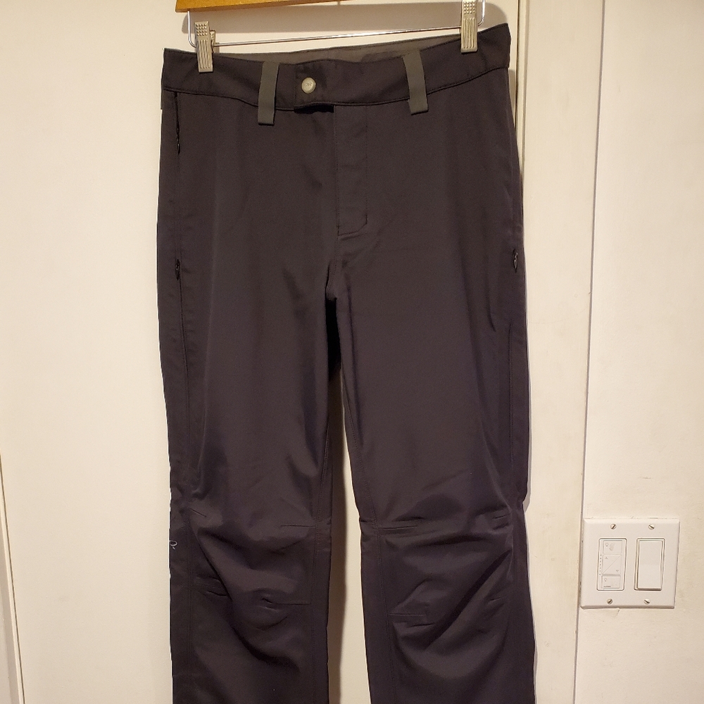 Outdoor Research Women’s Solitude Softshell Pant, Black, Medium.